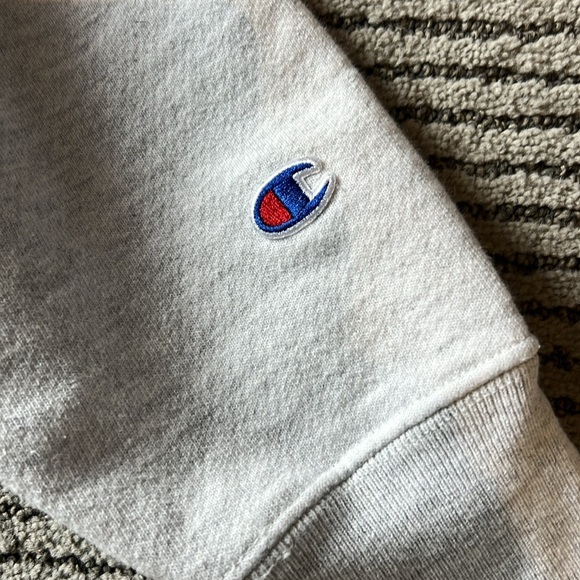 Champion reverse weave sweatshirt - Picture 2 of 4